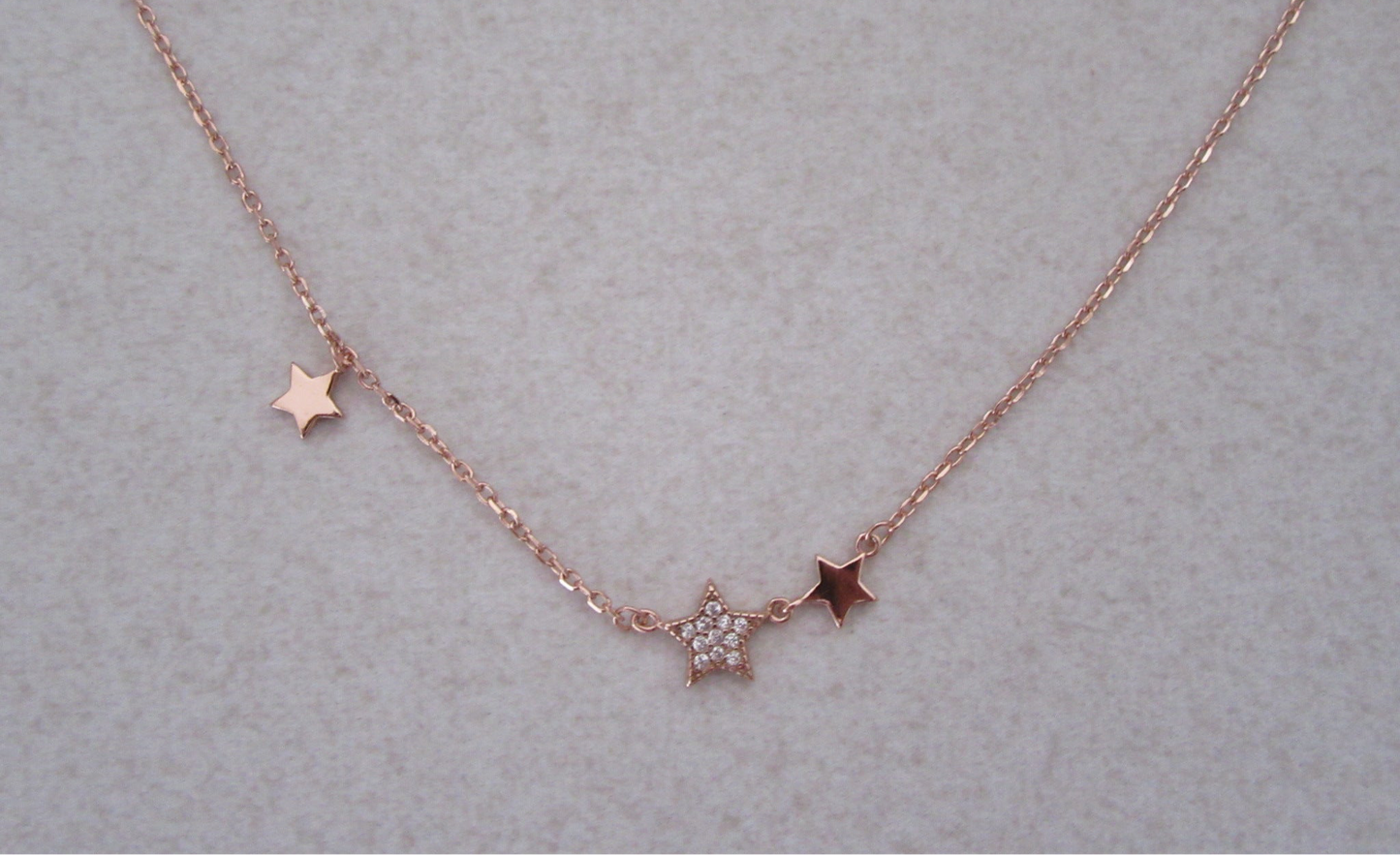 Amongst the stars chain and pendant