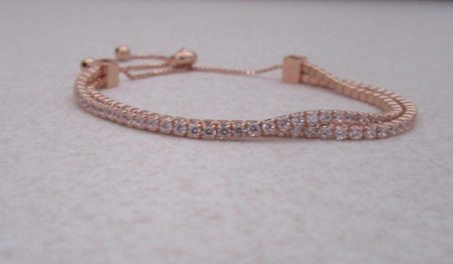 Double chain bracelet