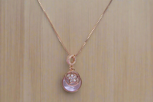 Star pearl chain and pendant