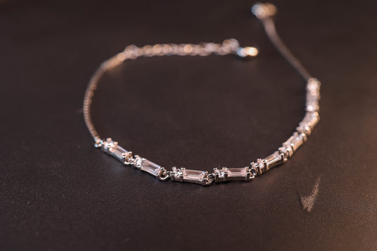 Rectangular stones garland bracelet