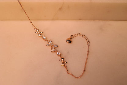 String of bows bracelet